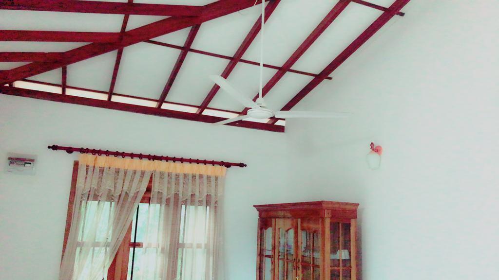 Mount Nature Villa Hikkaduwa Exterior photo