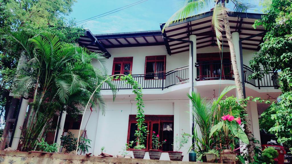 Mount Nature Villa Hikkaduwa Room photo