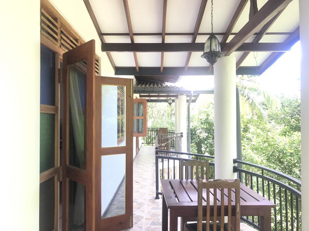 Mount Nature Villa Hikkaduwa Room photo